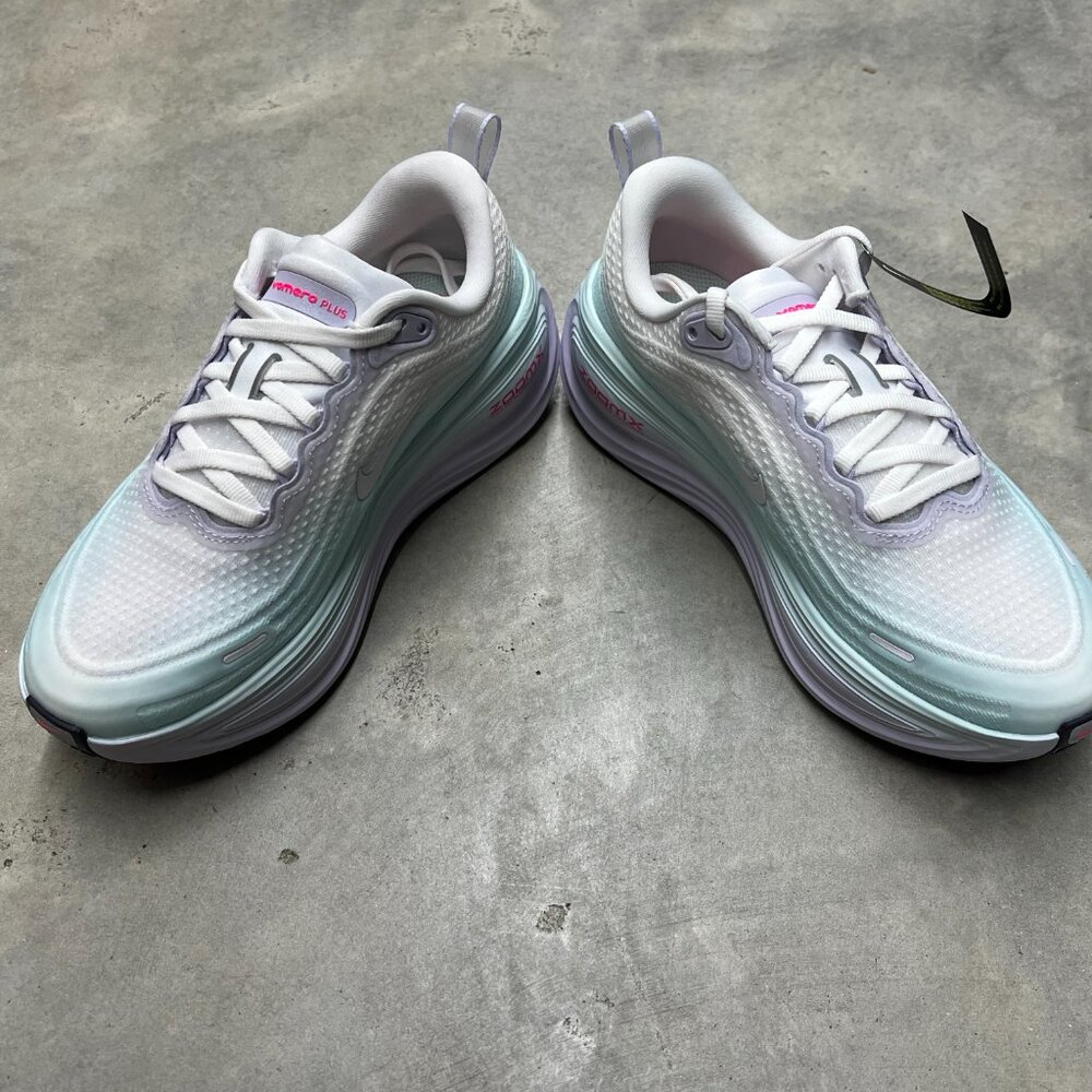 Nike Vomero Plus Wmn's White Blue Pink Running IM6682 159 - New - Picture 5 of 6